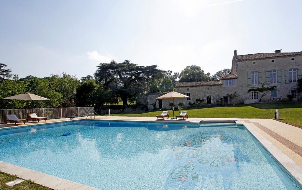 Domaine De Lamassas Bed and Breakfast Hautefage-la-Tour Exterior foto